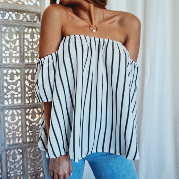 The Wanderlust Bazaar Tops - •Napa Off The Shoulder Blouse•